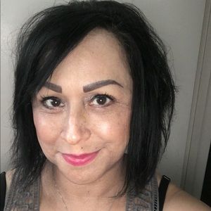 Meet your Posher, Nanci